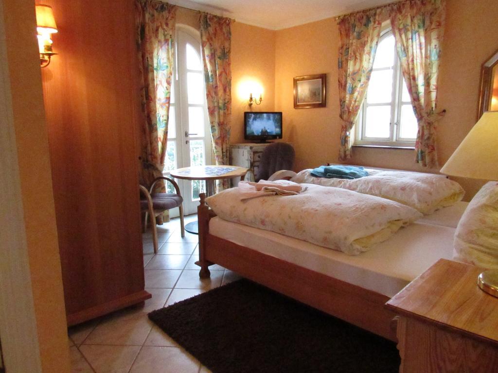 Nordsee "Haus Luttenblick" Whg.: Meeresrauschen Wyk auf Foehr Exterior photo
